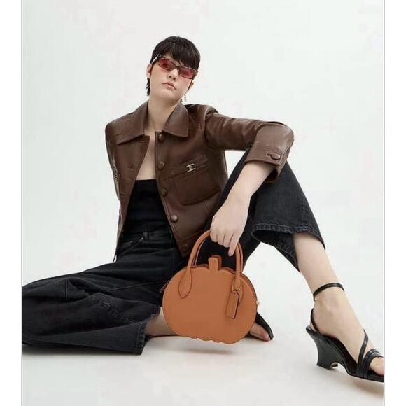 SOLD - Picture 6 of 6